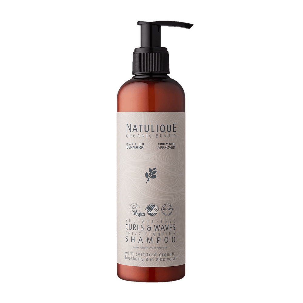 Natulique Curls And Waves Shampoo 250ml