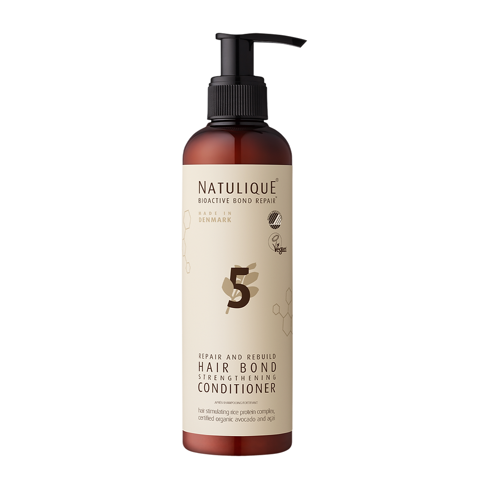 Natulique Hair Bond Strengthening Conditioner Step #5